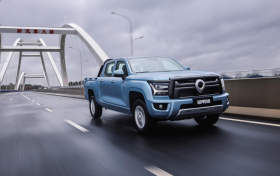 纯平长箱销量第一，10万元级自动挡皮卡认准金刚炮